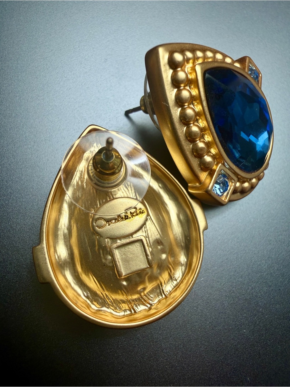 Oscar de la Renta Teardrop Earrings ✨POST BACK✨Museum GoldFinish - Picture 6 of 10